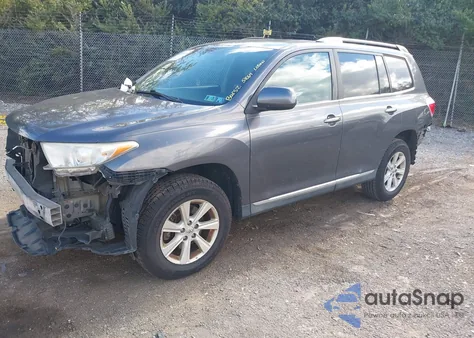 2013 Toyota Highlander Se V6 from USA, damaged, VIN 5TDBK3EH2DS180894